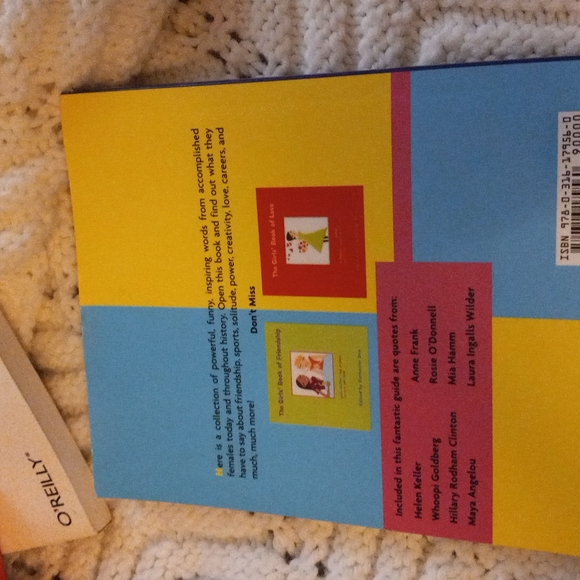 The Girl's Book of Wisdom Paperback 192 Pages - Picture 2 of 2